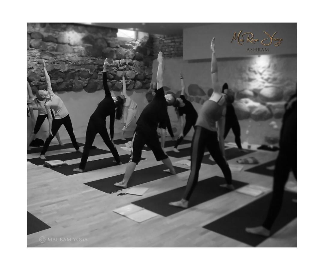 Mai Ram Yoga House Bed and Breakfast VNO Exteriör bild